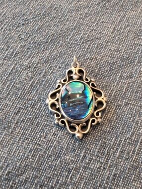 Sterling Silver Filigree Abalone Shell Pendant in Blue-Green